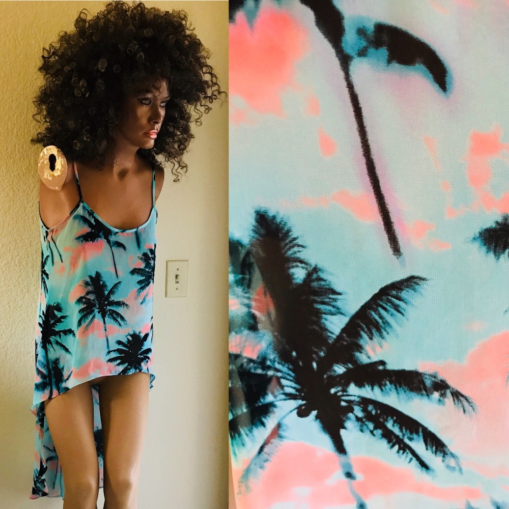 FOREVER 21 Tropical PALM TREE Hi Low Top Small